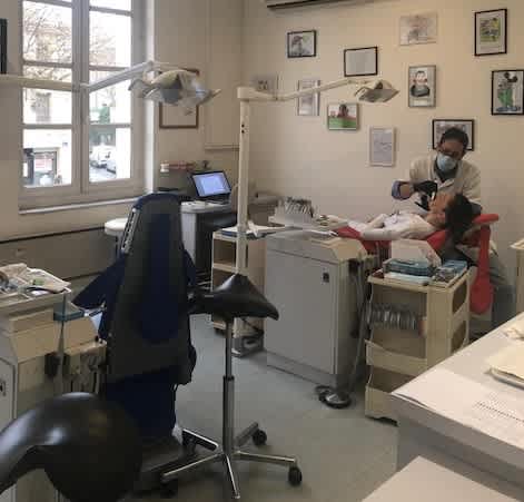 Dr Dani Kahil Chirurgien Dentiste Avignon Rochefort Du Gard