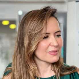 Dr Inès Labidi, Gynécologue obstétricien à Chantilly - Doctolib
