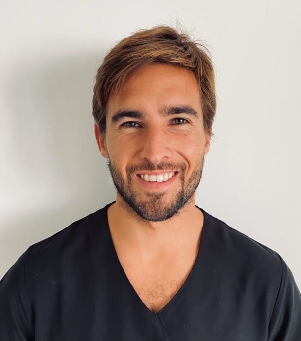 Dr Alvaro MURUETA GOYENA