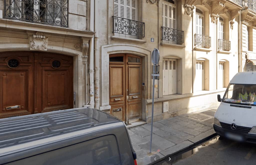 137 Rue De L Universite 75007 Paris