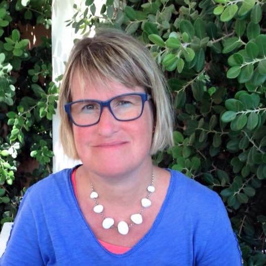 Dr Fabienne DEVEEN