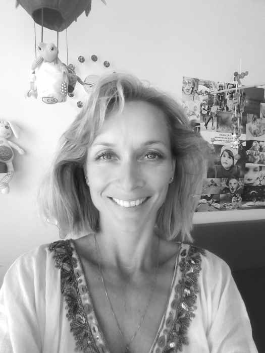 Dr Julia Urban