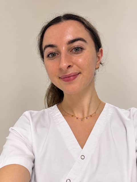 Dr Chloé Ravet-Bastide, Pédicure podologue à Chamant