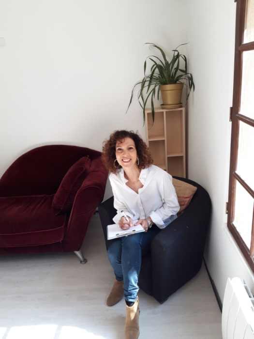Julie AHMAD