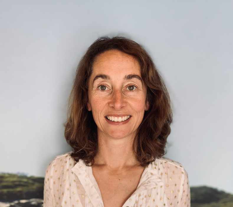 Dr Céline Dugast