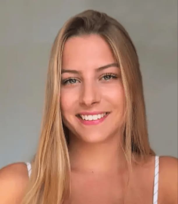 Léa DESNOUES 