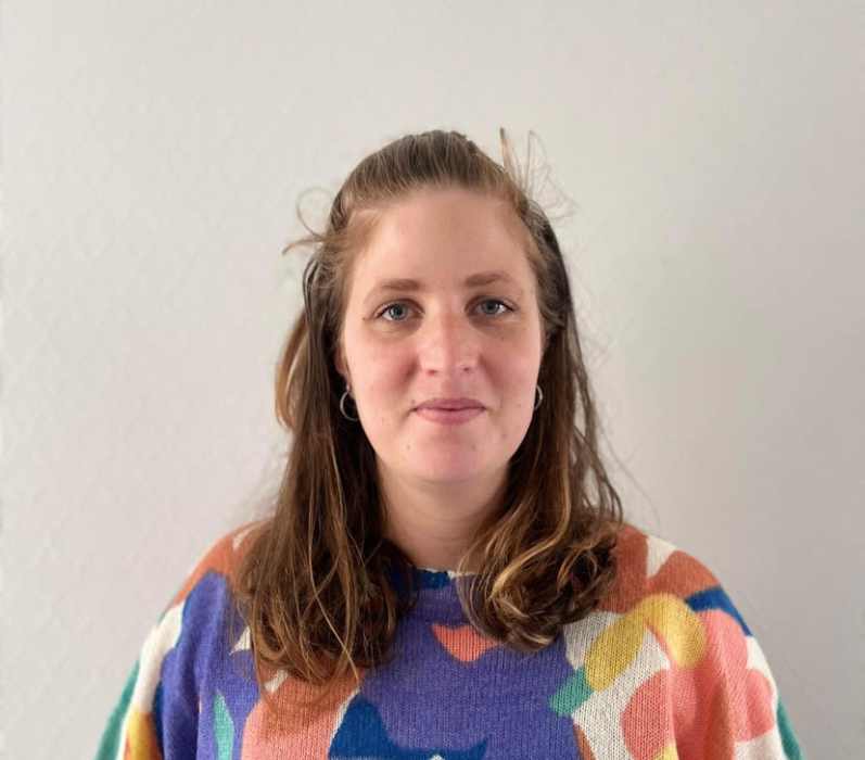 Dr Florette VAN DE STEEG