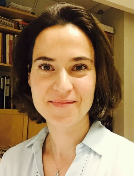Dr Réka Ablonczy Chesnel