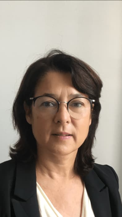 Dr CATHERINE REYNAL