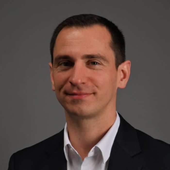 Dr Cédric Gollion