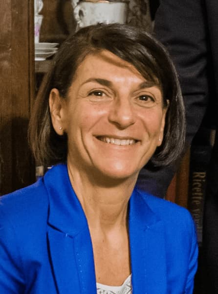 Dr Corinne MOSER