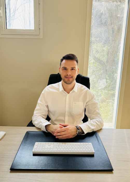 Dr Florian Coromines