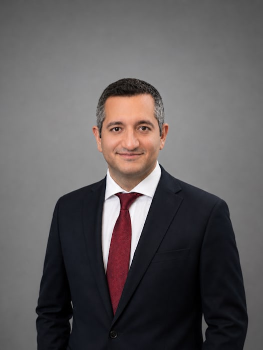 Dr Ralf Ghorayeb, Ophtalmologue à Évry