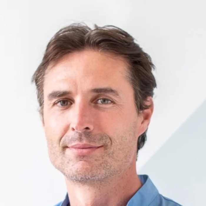 Dr SERGE MARTINI