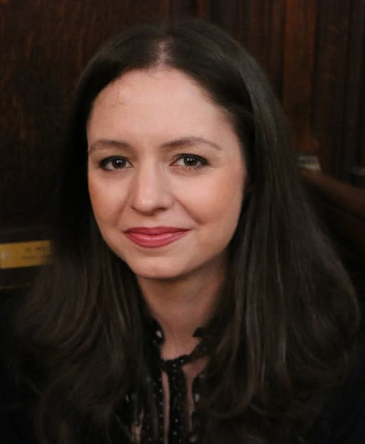 Dr Dora Zamfir
