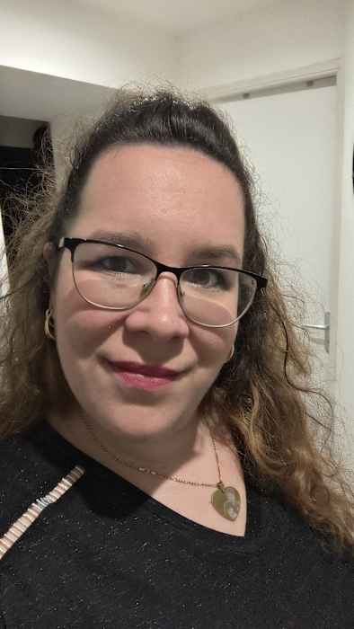 Dr Emilie Fassiaux, Infirmier à Thiverval-Grignon
