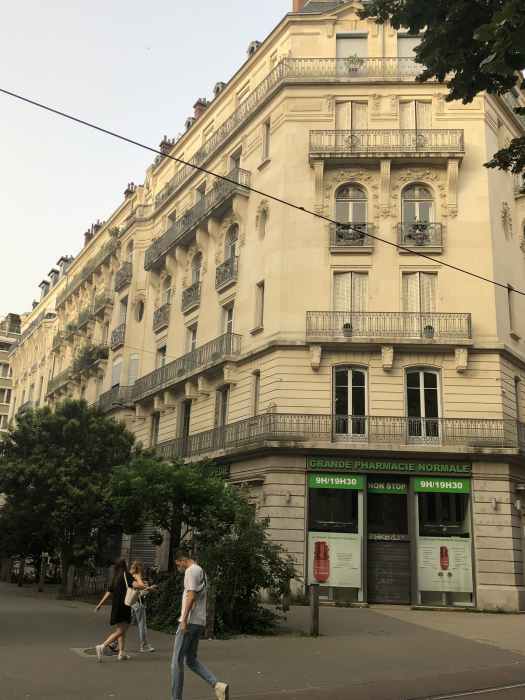 Dr Ersin Arisoy, Gastro entérologue et hépatologue à Grenoble