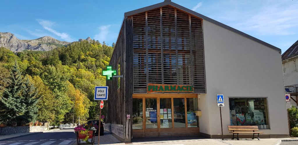 Pharmacie du Lac D'Allos