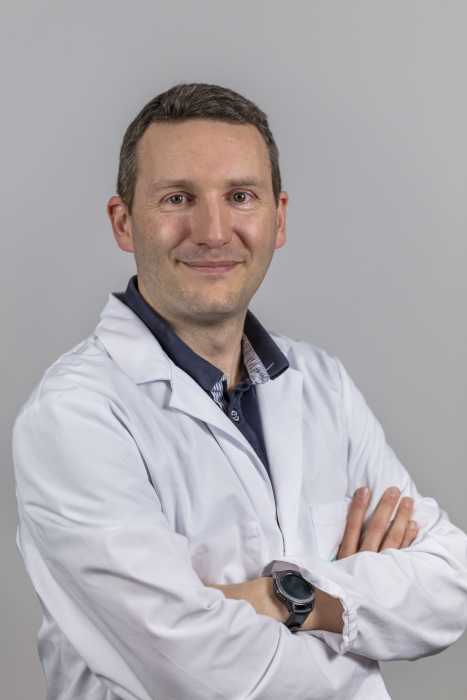 Dr Nicolas Landragin