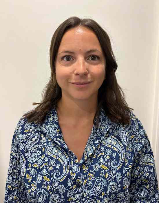 Dr ADELIE PAGES