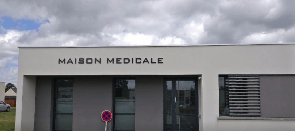 Dr Guillaume MAYSLICH