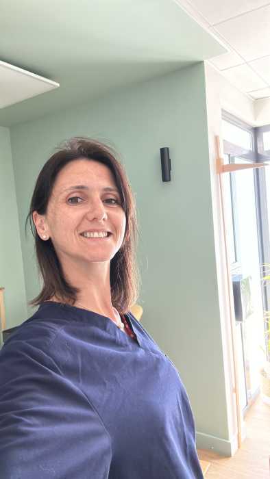 Dr Emilie De Bastiani