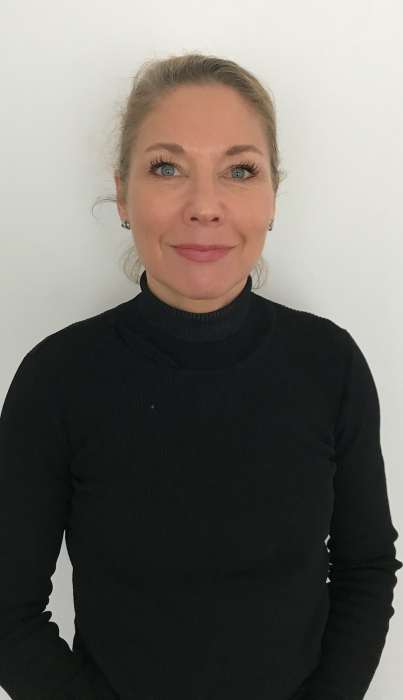 Dr CAROLE LEPLINGARD