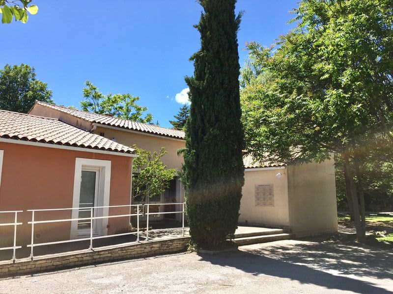 Dr Anne Cornand-Etienne