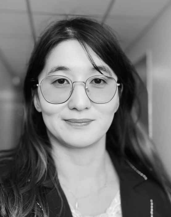 Dr Ying LORTON