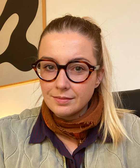 Dr Marion Caty