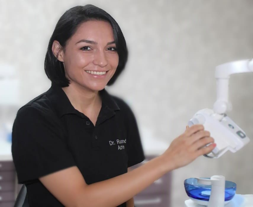 Dr Ioana Ruxandra Achim, Chirurgien dentiste à Torigny-Les-Villes