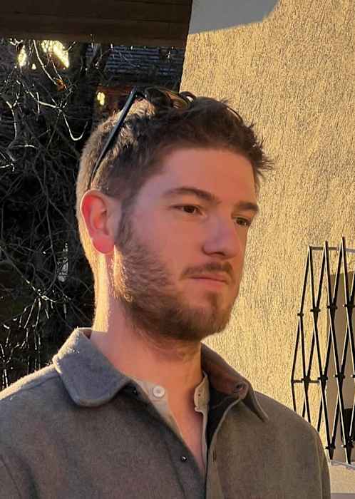 Dr Maxime Alvarez, Pédicure podologue à Thonon-Les-Bains