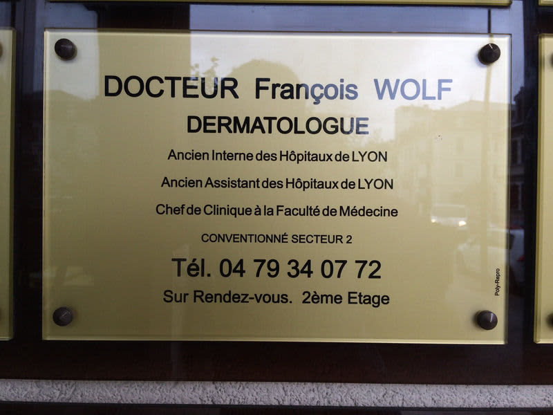 Dr François WOLF