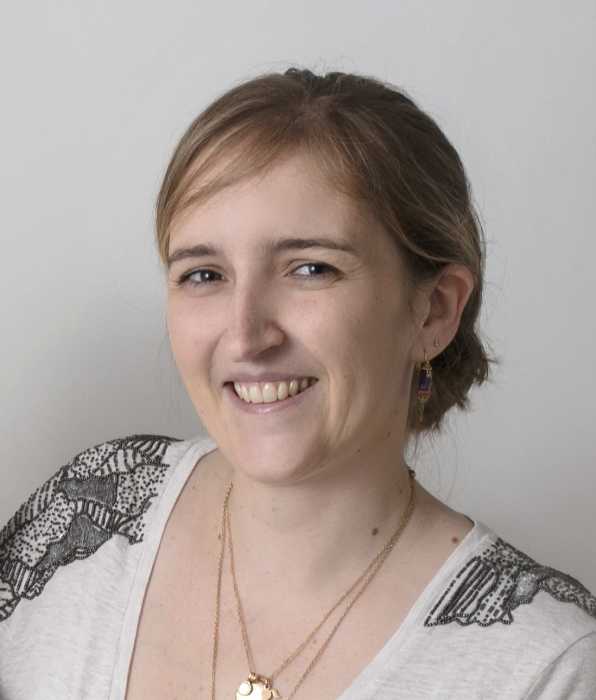 Dr ANNE SOPHIE POULAIN