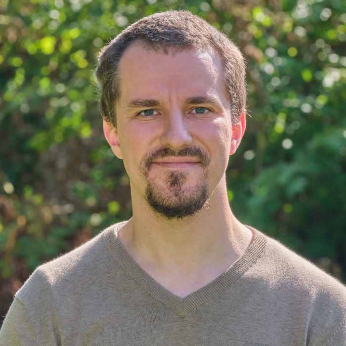 Dr Nicolas Frebert