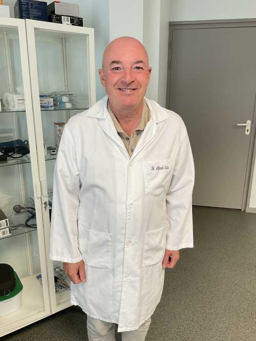 Dr Alfredo QUILES