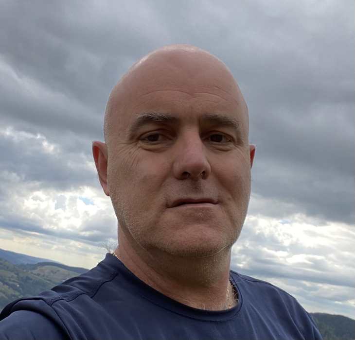 Dr DENIS PICHON