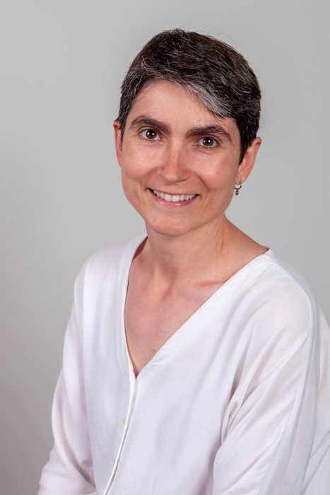 Dr Véronica Osuna Vazquez, Ophtalmologue à Valence