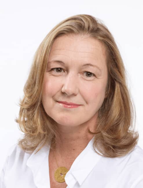 Dr Pascale Ernoult