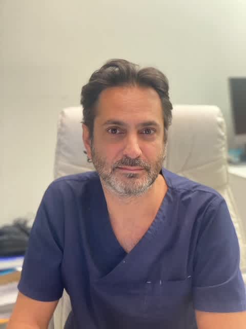 Dr Michael SZEJNER