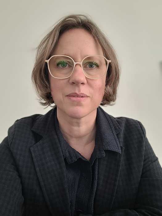 Cécile Cau