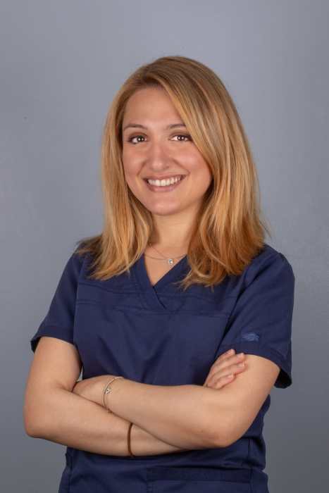 Dr Eirini Chatzopoulou, Chirurgien dentiste à Villecresnes