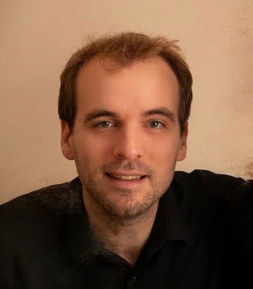 Dr NICOLAS BOURGES