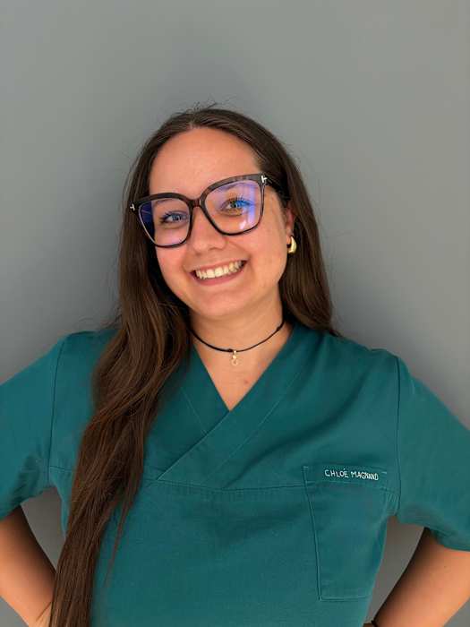Dr Chloé Magnand, Ostéopathe à Pont-Évêque
