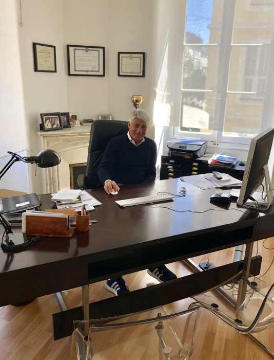 Dr Denis SIBONY