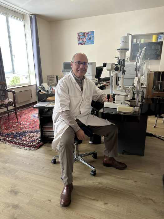 Dr HENRY JOSE TIMSIT