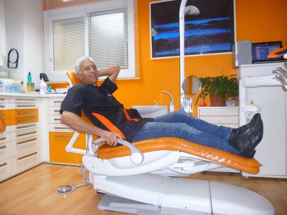 Dr Alain Mory