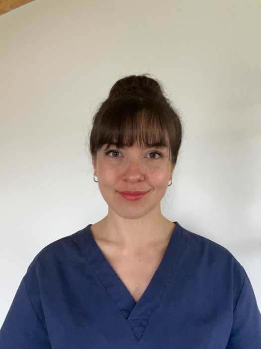 Dr Lisa Sanchez, Chirurgien dentiste à Saubion