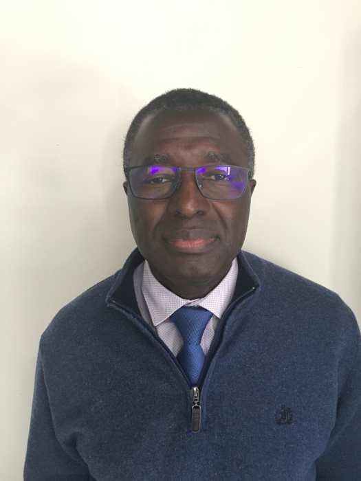 Dr CHEIKH COLY