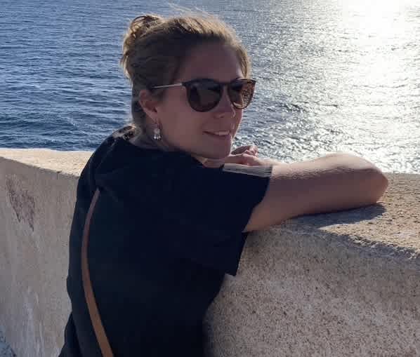 Julie CAILLARD